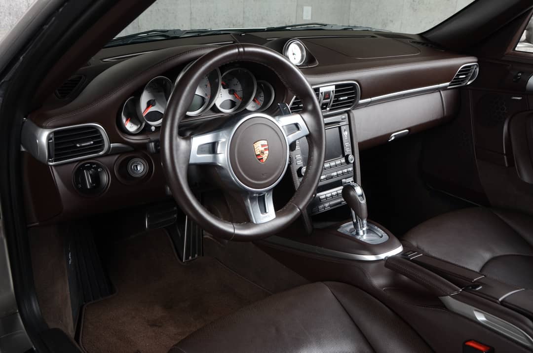 2012 Porsche 911 Turbo S — photo 18