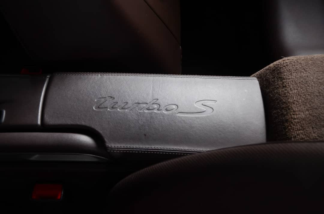 2012 Porsche 911 Turbo S — photo 29