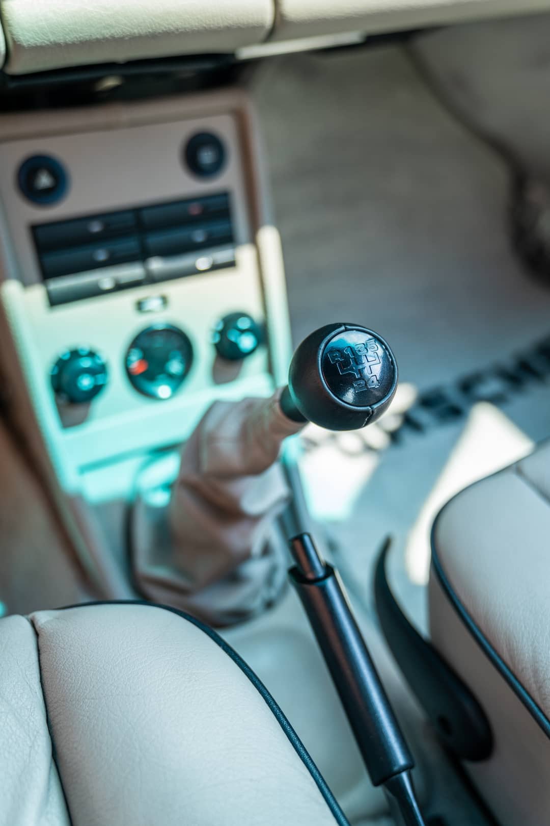 1989 Porsche 911 Carrera — photo 16