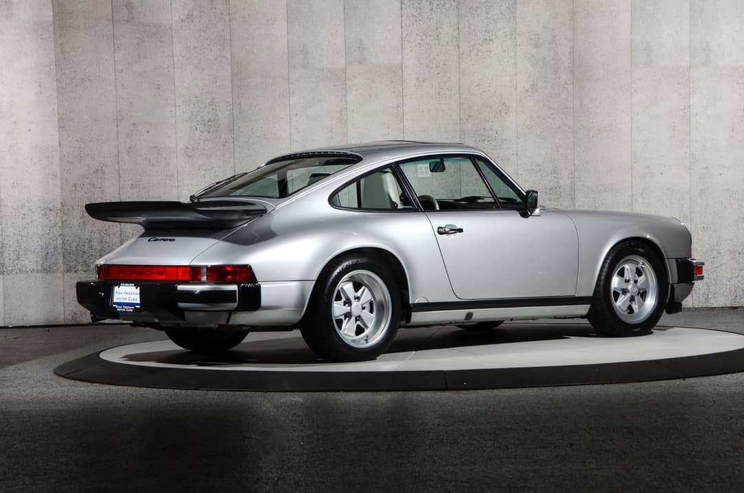 1989 Porsche 911 Carrera — photo 25
