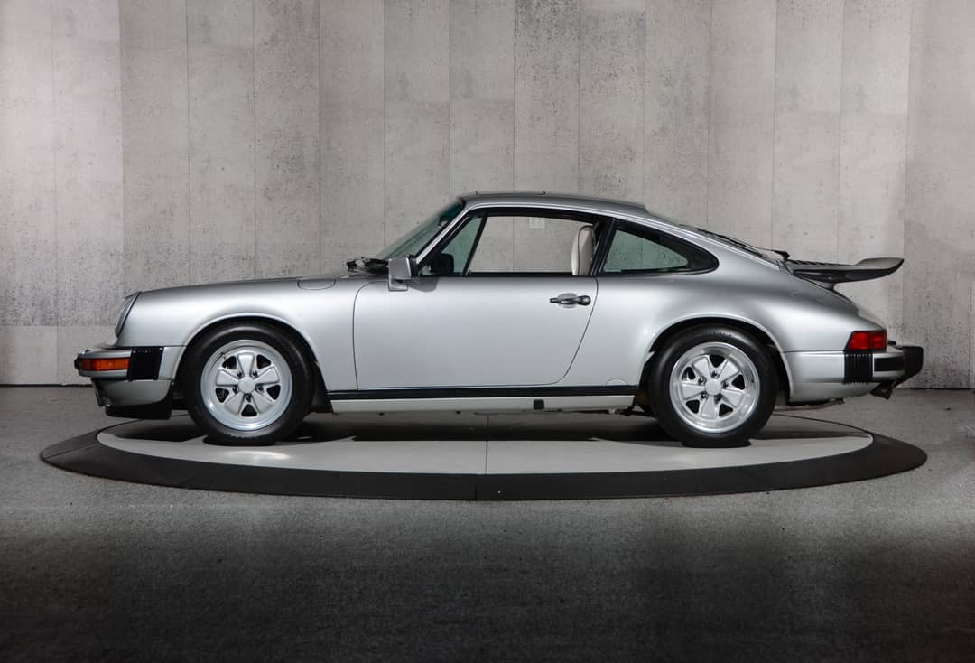 1989 Porsche 911 Carrera — photo 37