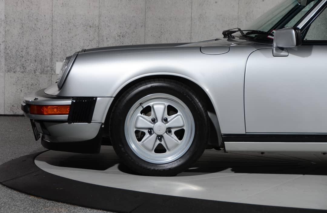 1989 Porsche 911 Carrera — photo 38