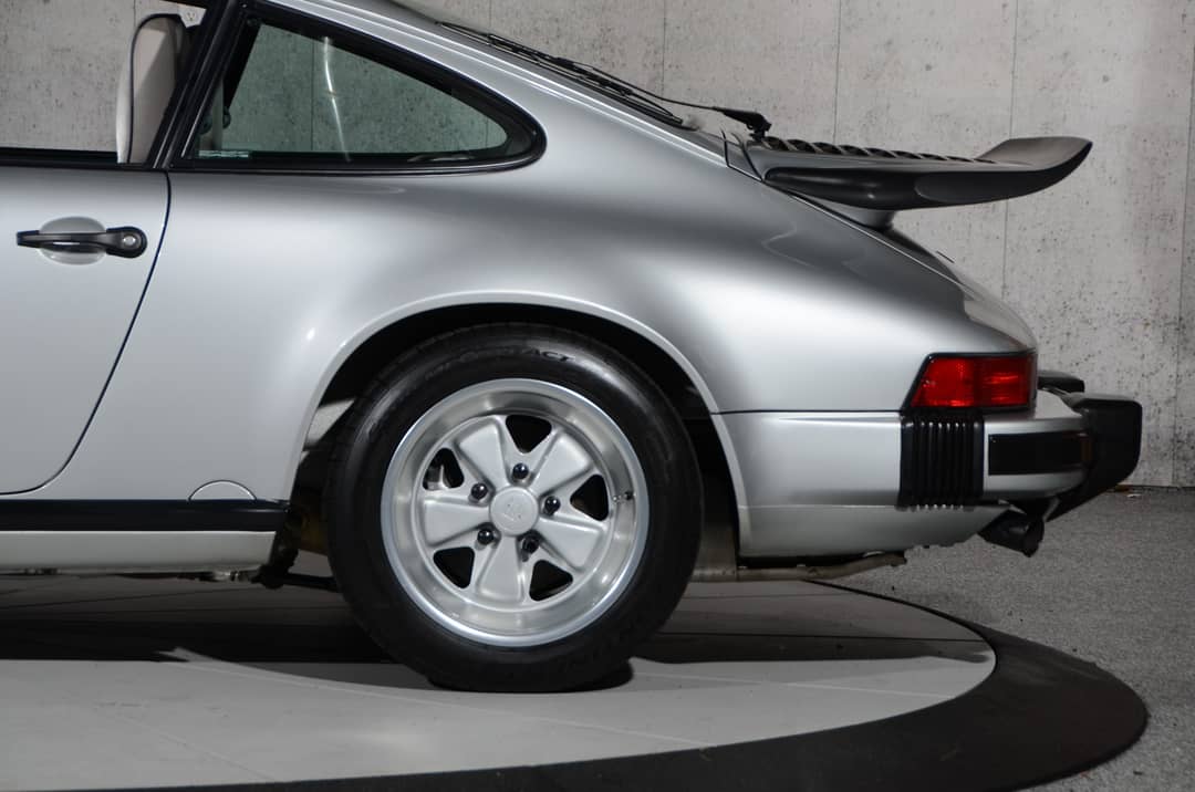 1989 Porsche 911 Carrera — photo 39