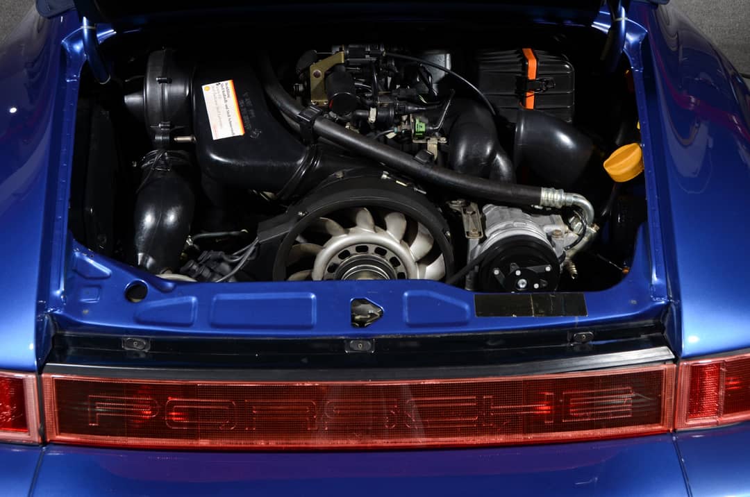 1991 Porsche 911 Carrera 2 — photo 25