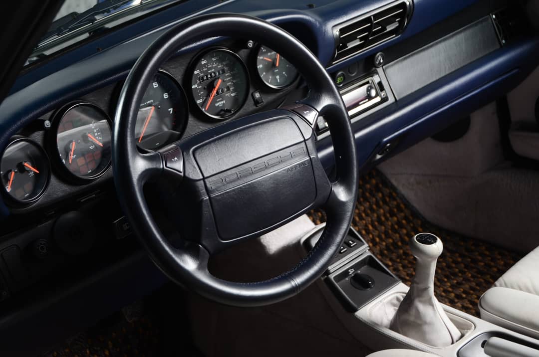 1991 Porsche 911 Carrera 2 — photo 29
