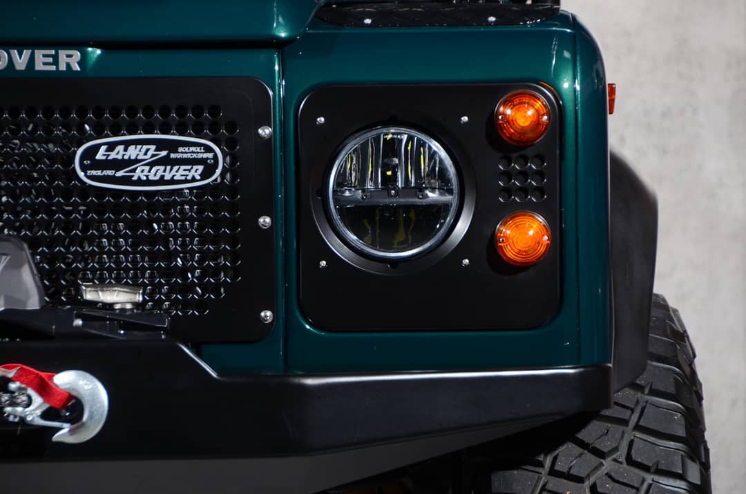 1997 Land Rover Defender 90 — photo 12
