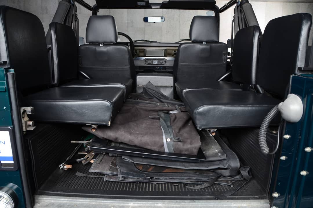 1997 Land Rover Defender 90 — photo 17