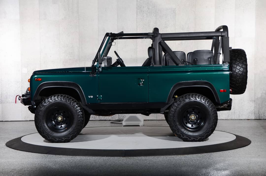 1997 Land Rover Defender 90 — photo 22