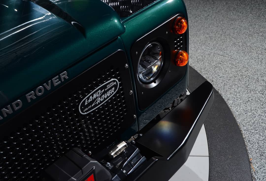 1997 Land Rover Defender 90 — photo 5
