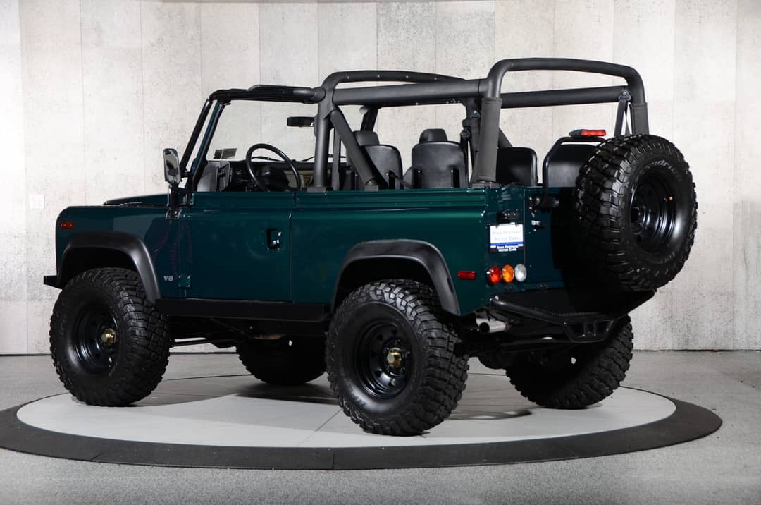 1997 Land Rover Defender 90 — photo 9