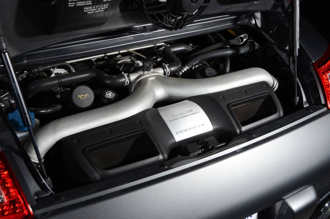 2012 Porsche 911 Turbo — photo 4