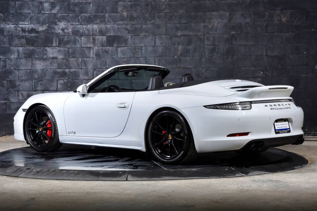 2016 Porsche 911 Carrera 4 GTS — photo 12