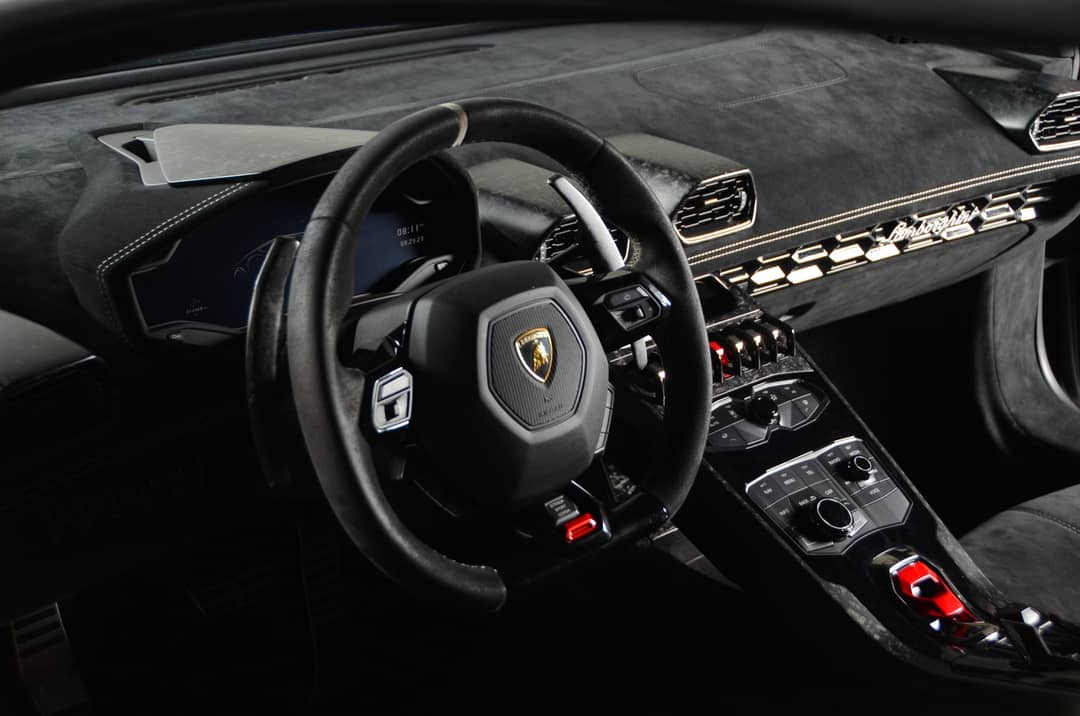 2018 Lamborghini Huracan LP 640-4 Performante — photo 39