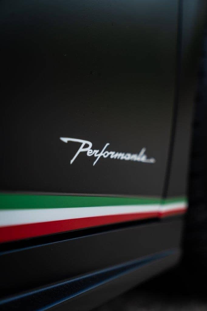 2018 Lamborghini Huracan LP 640-4 Performante — photo 7