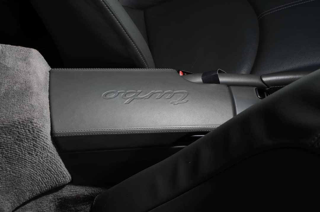 2009 Porsche 911 Turbo — photo 32