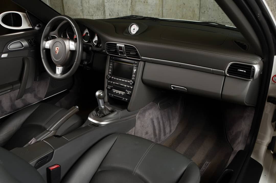 2009 Porsche 911 Turbo — photo 33