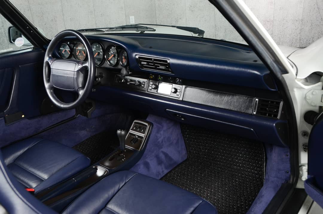1991 Porsche 911 Carrera 2 — photo 21