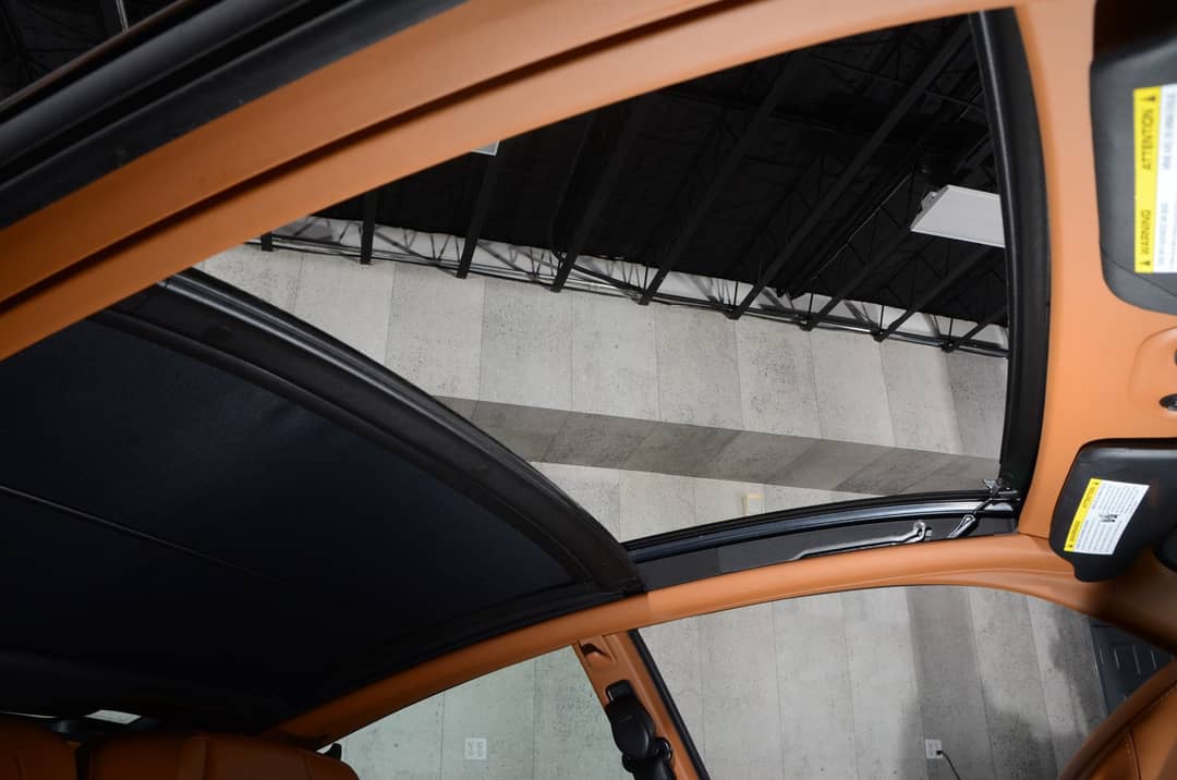 2011 Porsche 911 Targa 4S — photo 3