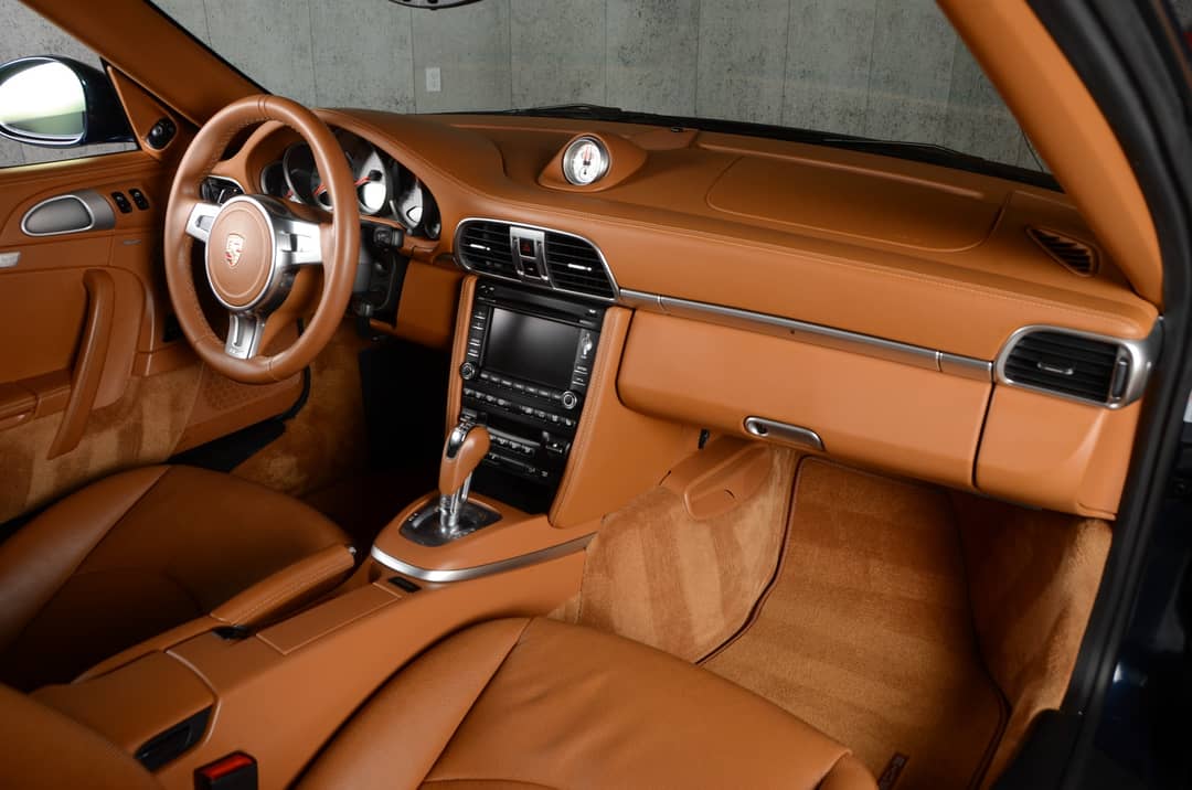 2011 Porsche 911 Targa 4S — photo 33
