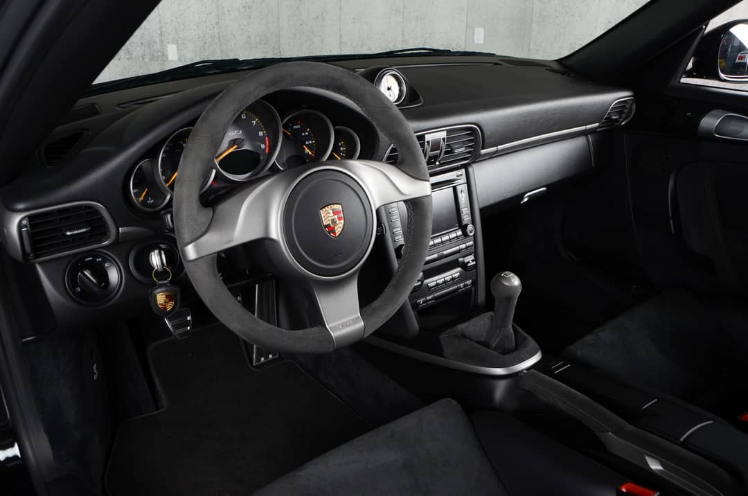 2010 Porsche 911 GT3 — photo 11