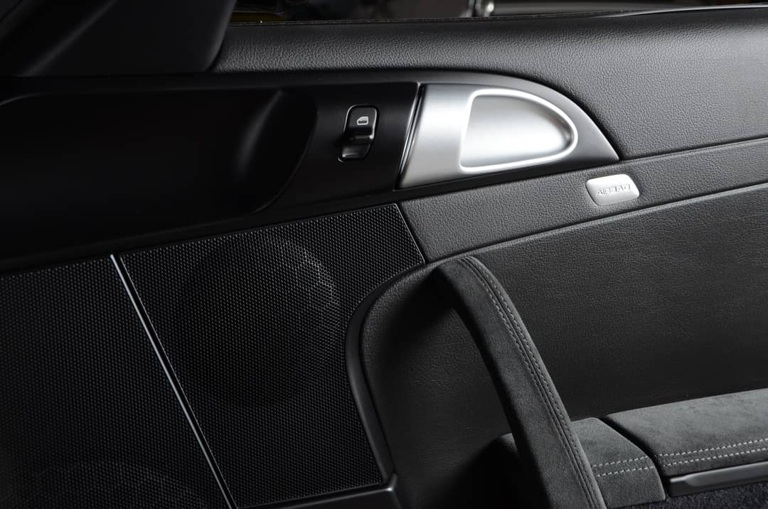2010 Porsche 911 GT3 — photo 29