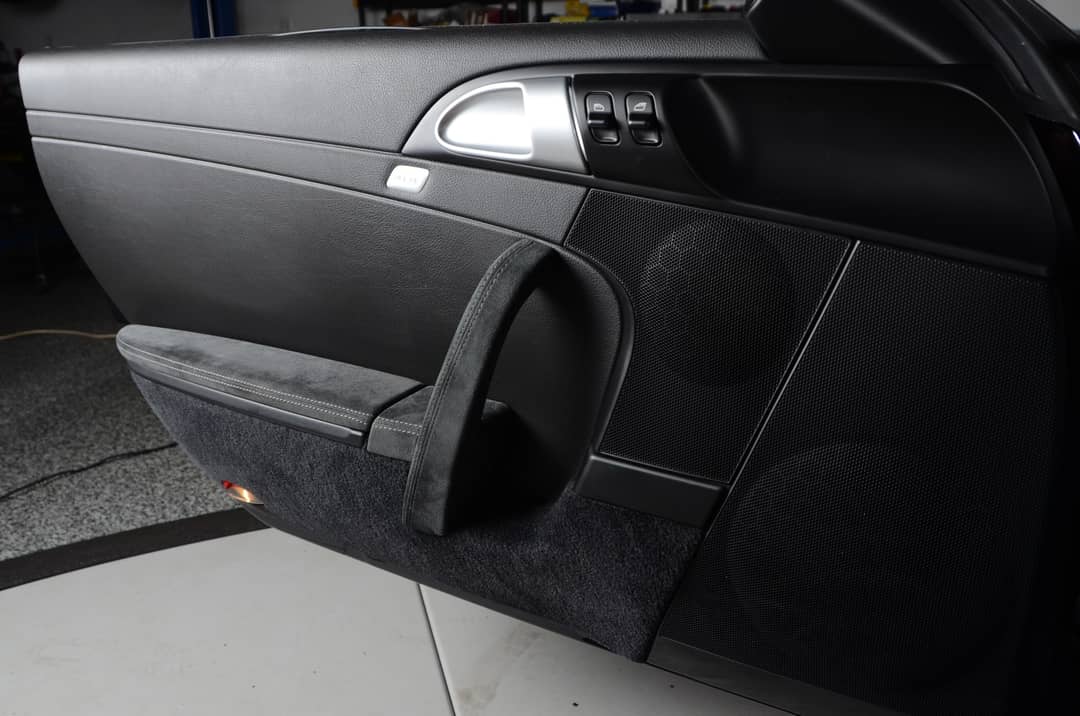 2010 Porsche 911 GT3 — photo 9