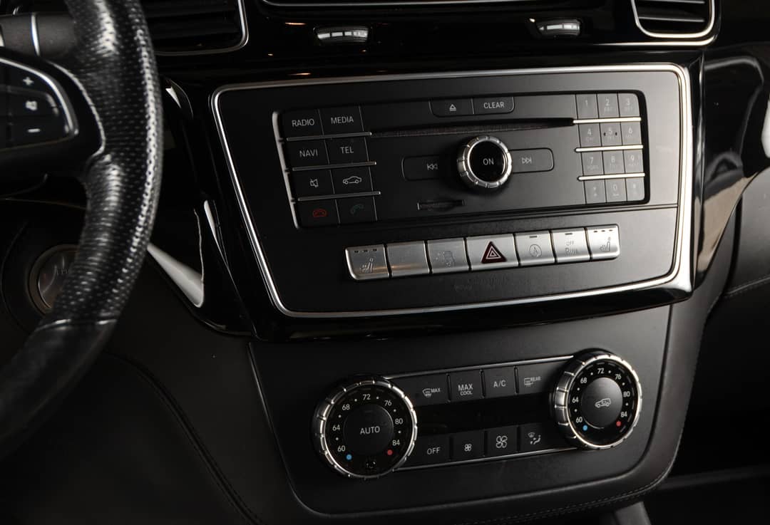 2018 Mercedes-Benz GLE AMG GLE 43 — photo 17