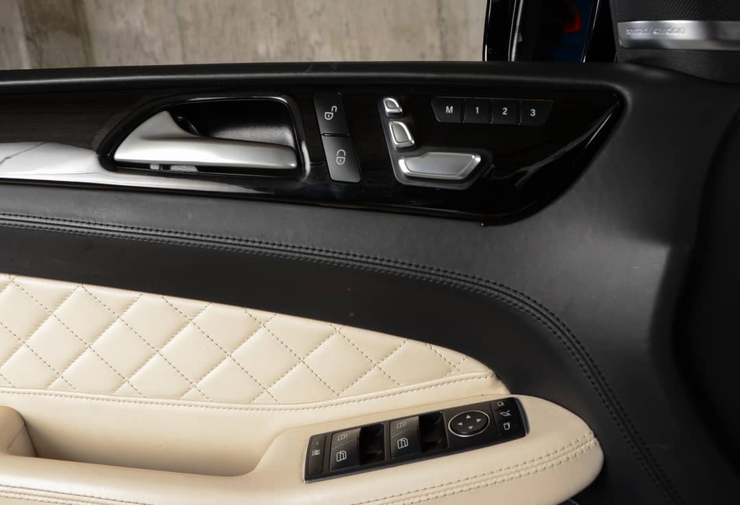 2018 Mercedes-Benz GLE AMG GLE 43 — photo 10
