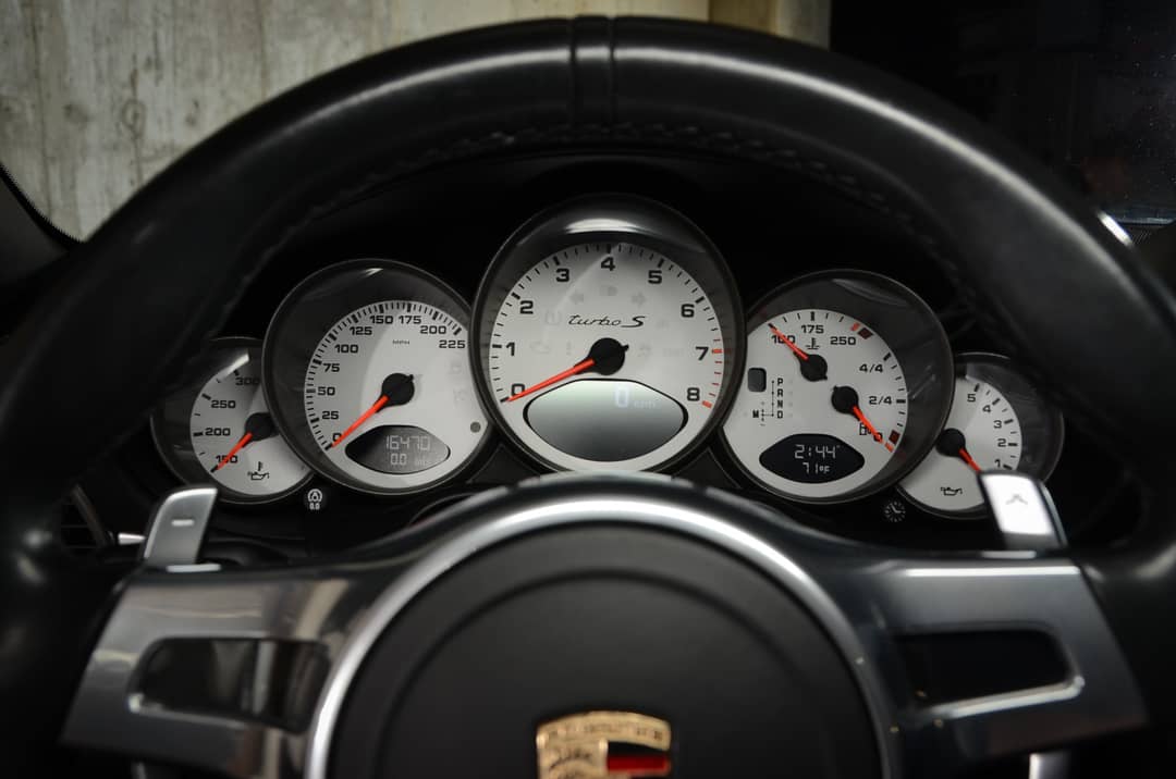 2012 Porsche 911 Turbo S — photo 22