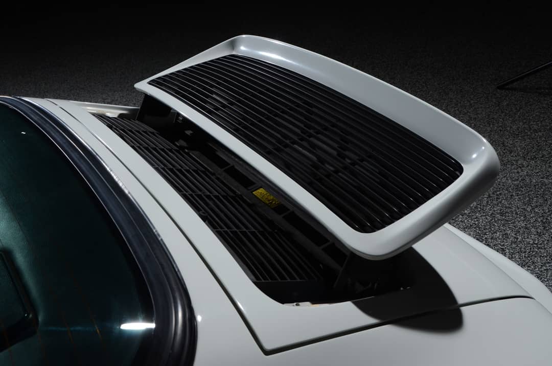 1990 Porsche 911 Carrera 2 Targa — photo 15