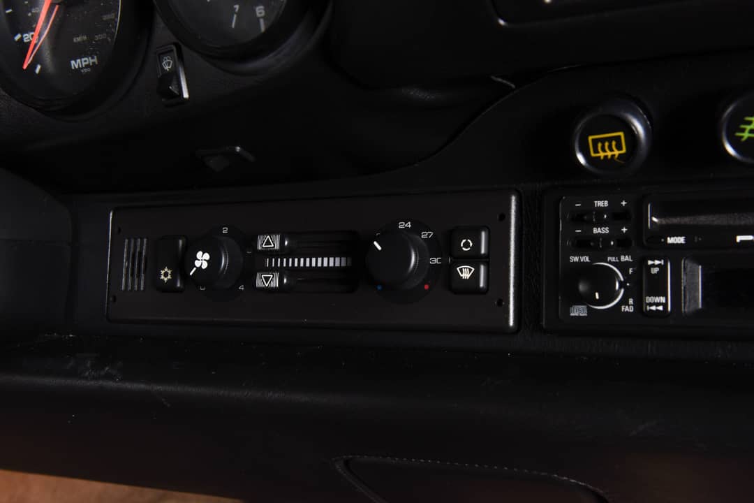 1991 Porsche 911 Turbo — photo 26