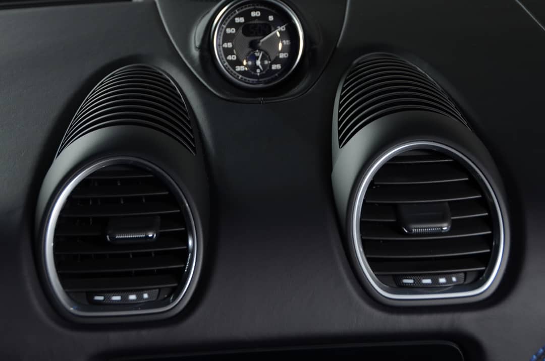 2020 Porsche 718 Boxster Spyder — photo 25