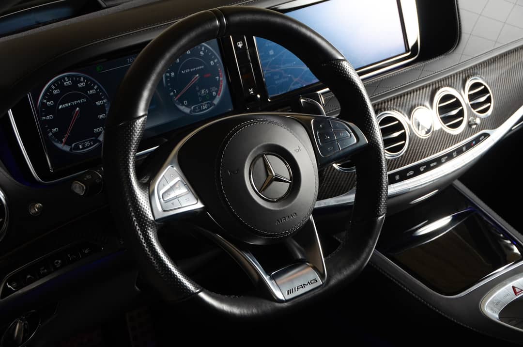 2017 Mercedes-Benz S-Class AMG S 63 — photo 24