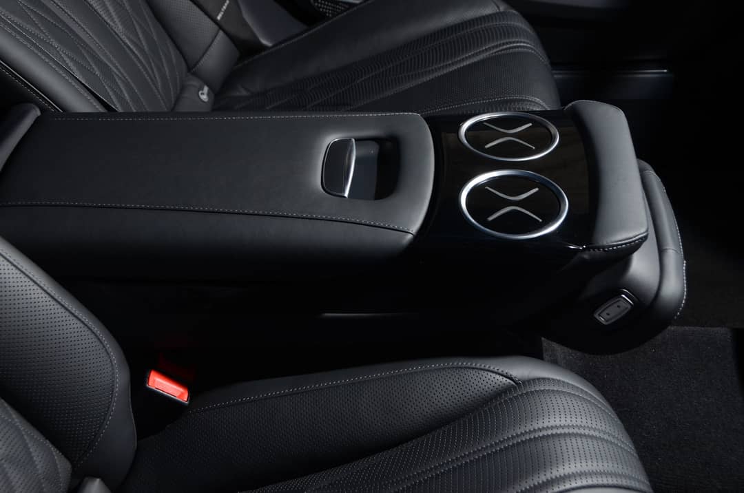 2017 Mercedes-Benz S-Class AMG S 63 — photo 30