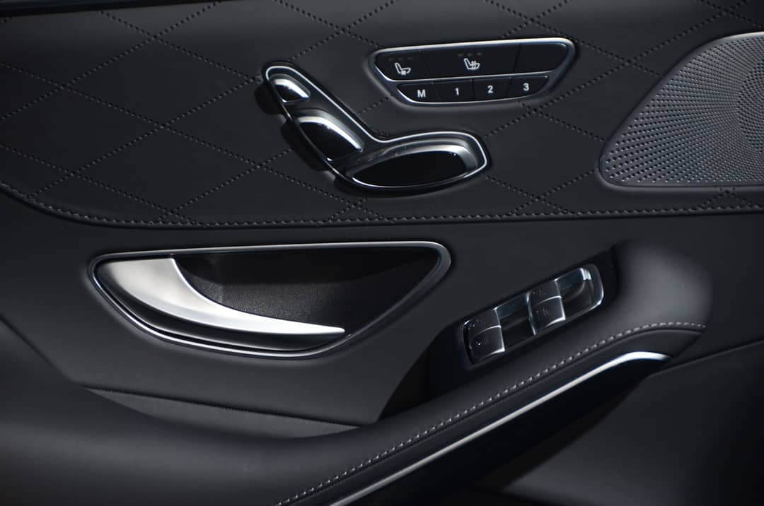 2017 Mercedes-Benz S-Class AMG S 63 — photo 34