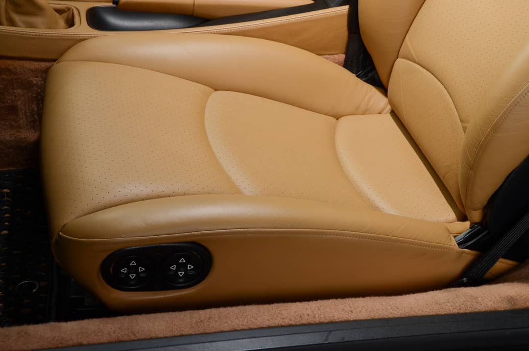 1996 Porsche 911 Turbo — photo 28