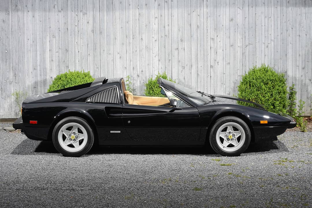 1984 Ferrari 308 — photo 2
