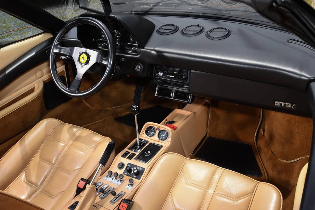 1984 Ferrari 308 — photo 17