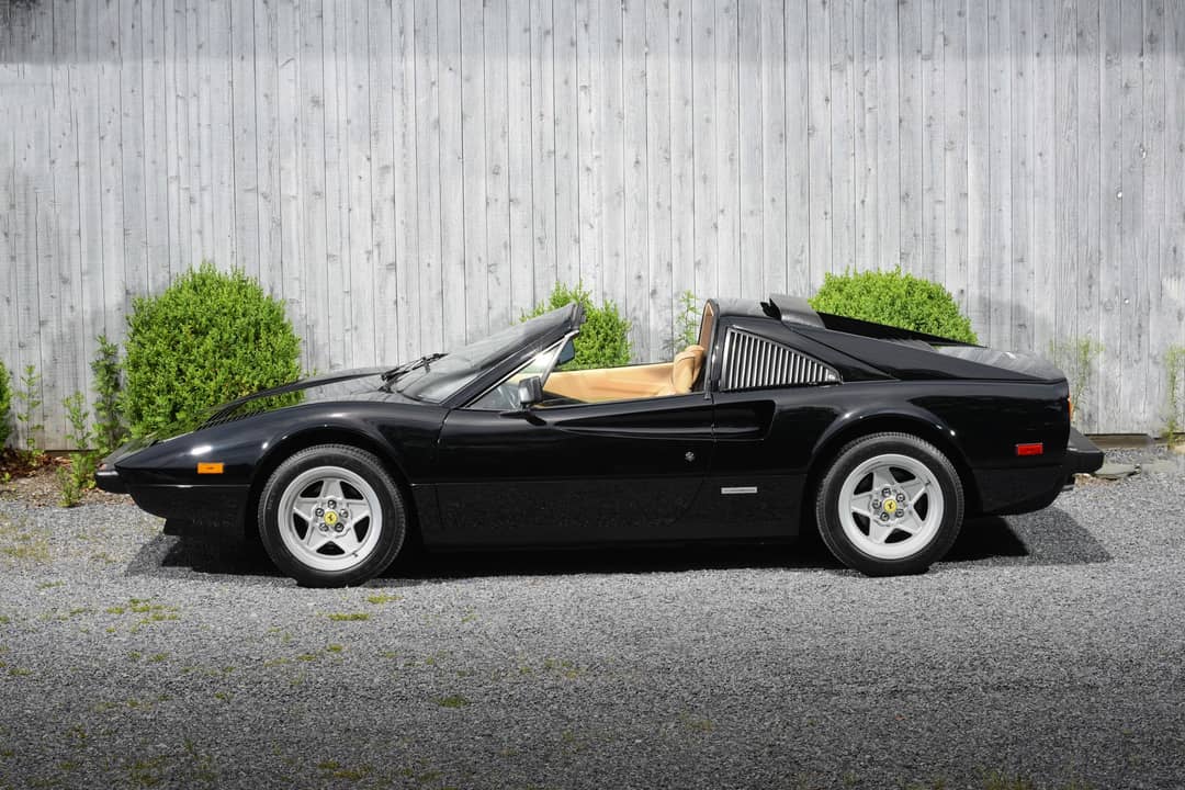 1984 Ferrari 308 — photo 3