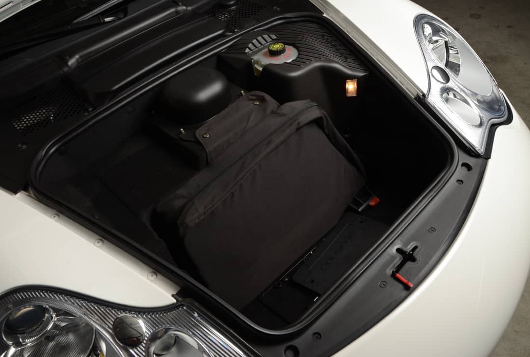 2004 Porsche 911 Carrera 4S — photo 18