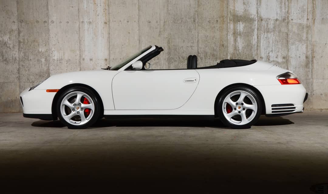 2004 Porsche 911 Carrera 4S — photo 25