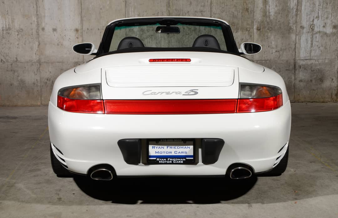 2004 Porsche 911 Carrera 4S — photo 31