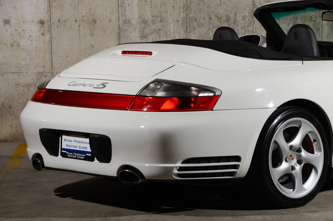 2004 Porsche 911 Carrera 4S — photo 36