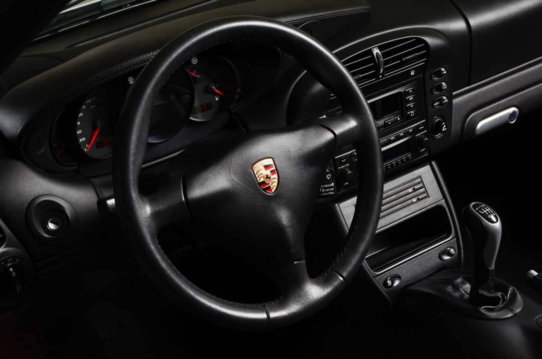 2004 Porsche 911 Carrera 4S — photo 39