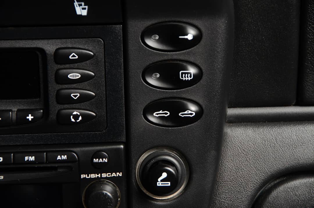 2004 Porsche 911 Carrera 4S — photo 45