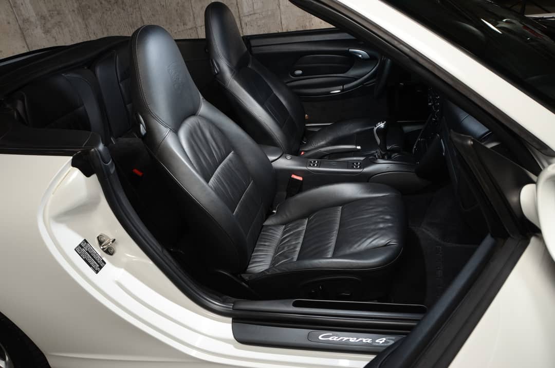 2004 Porsche 911 Carrera 4S — photo 47