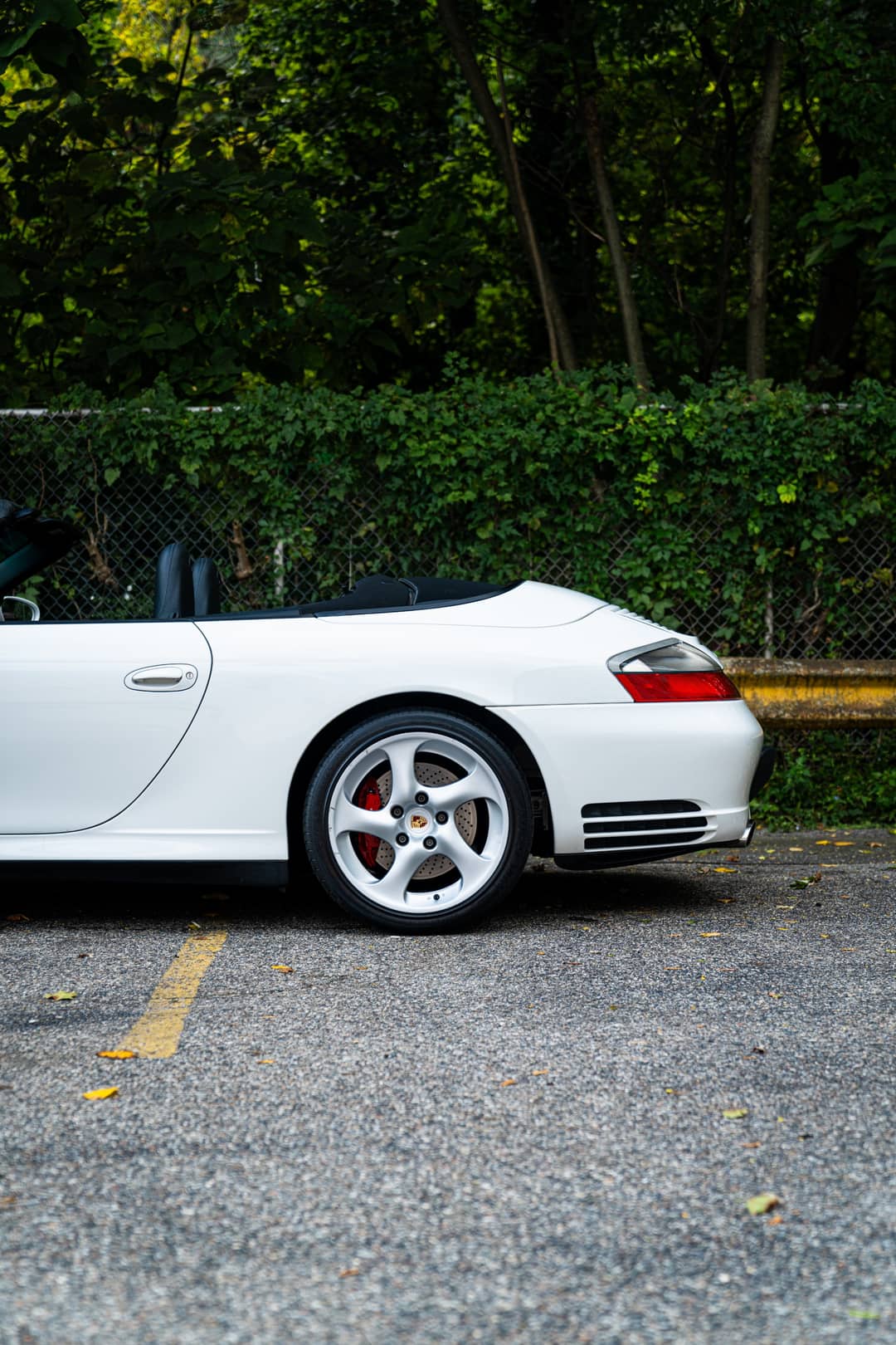 2004 Porsche 911 Carrera 4S — photo 9