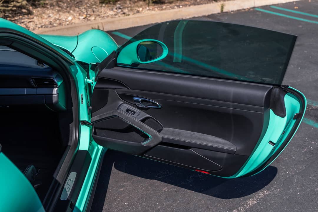 2018 Porsche 911 GT3 — photo 26