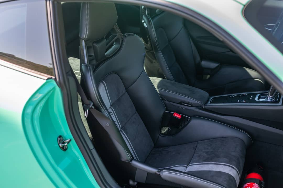 2018 Porsche 911 GT3 — photo 29