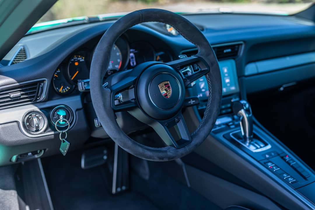 2018 Porsche 911 GT3 — photo 45